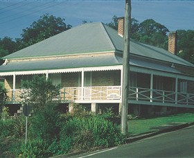 Maclean Stone Cottage And Bicentennial Museum - Inverell Accommodation 0