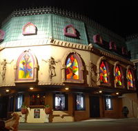 Draculas Cabaret Restaurant - Inverell Accommodation