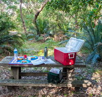 Broadwater Beach picnic area - Inverell Accommodation