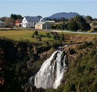Waratah Falls - Inverell Accommodation