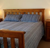 Lake Escape - Inverell Accommodation