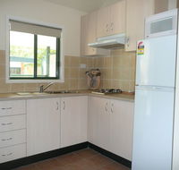 Carinya Ski Ranch - Inverell Accommodation