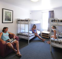 Yamba YHA - Inverell Accommodation