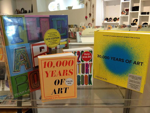 Tamworth Regional Gallery - Inverell Accommodation 2