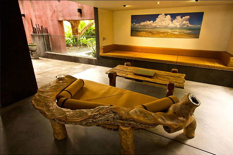 Tin Shed Art Gallery - Inverell Accommodation 1