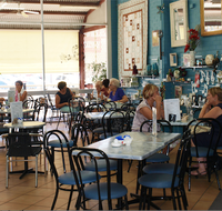 Inspirations Cafe Gift and Patchwork Gallery - Inverell Accommodation