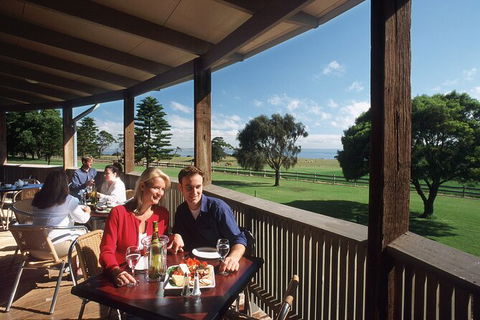 2 Day Exclusively Private Tour Of Phillip Island & The Penguin Parade - Inverell Accommodation 11