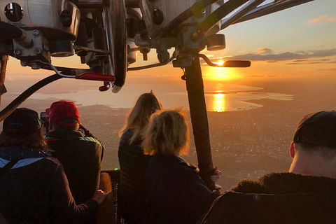 Balloon Flights In Geelong - Inverell Accommodation 3