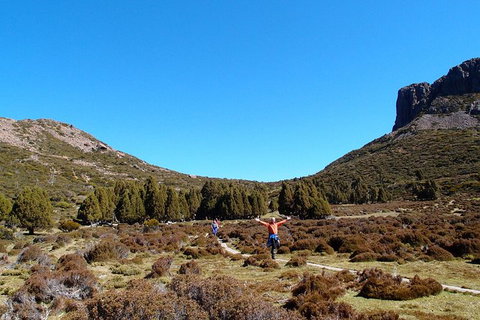 The Walls Of Jerusalem Supported Trekking Tour - Inverell Accommodation 3