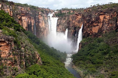 Kakadu & Katherine Gorge Full Day Air Tour, Helicopter & Cruise - Inverell Accommodation 8