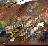 Full Uluru Base Walk at Sunrise Including breakfast - Inverell Accommodation