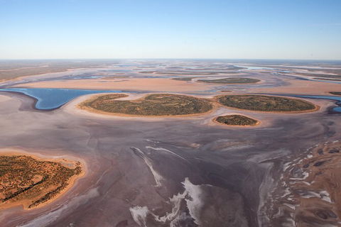 Scenic Flight: Gosses Bluff - Inverell Accommodation 5