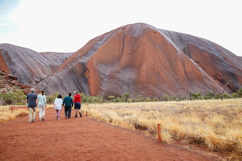 Ayers Rock Combo: Uluru Base And Sunset Plus Uluru Sunrise And Kata Tjuta With An Optional BBQ Dinner Or Kings Canyon Day Trip - Inverell Accommodation 9