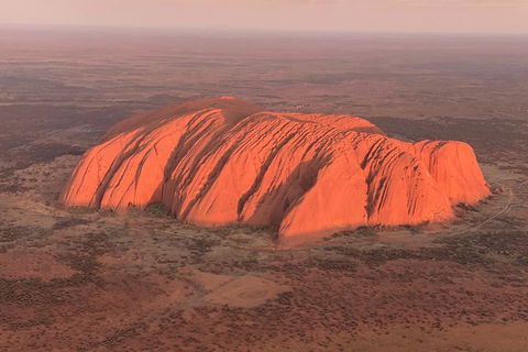 Scenic Flight: Uluru & Kata Tjuta - Inverell Accommodation 7