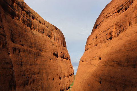 Kata Tjuta Sunrise And Valley Of The Winds Half-Day Trip - Inverell Accommodation 6