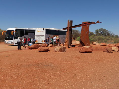 Uluru (Ayers Rock) To Alice Springs One-Way Shuttle - Inverell Accommodation 2