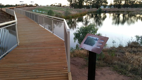 Green Corridor Walking Track - Inverell Accommodation 2