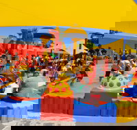 Holland Park Pool - Inverell Accommodation