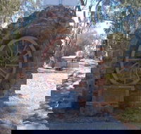Jindera Pioneer Cairn - Inverell Accommodation