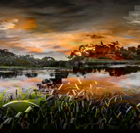 Lake McIntyre - Inverell Accommodation