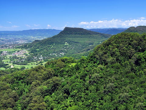 Mount Kembla Lookout - Inverell Accommodation 0