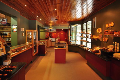 Wilderness Woodworks  Strahan - Inverell Accommodation 0