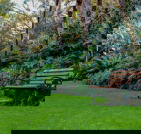 EG Waterhouse National Camellia Gardens - Inverell Accommodation
