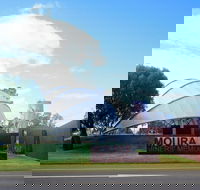 Moura - Inverell Accommodation