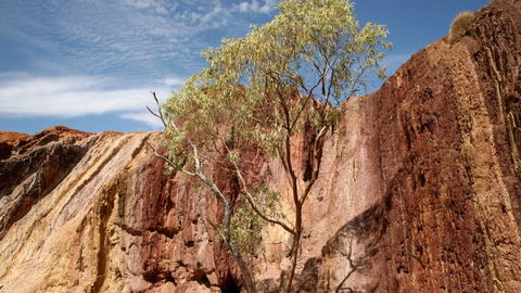 Ochre Pits - Inverell Accommodation 0