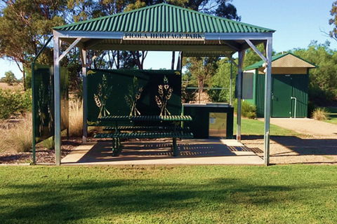 Picola Heritage Park - Inverell Accommodation 1