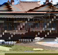 ANZAC Cottage - Inverell Accommodation