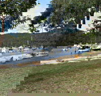 Apple Tree Picnic Area - Inverell Accommodation