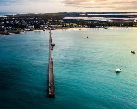 Beachport Jetty - Inverell Accommodation 0