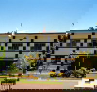 Japan Embassy of - Inverell Accommodation