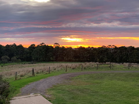 Naturally Balanced Myotherapy - Inverell Accommodation 1