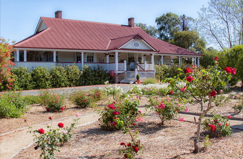 Ringsfield House, Nanango - Inverell Accommodation 0