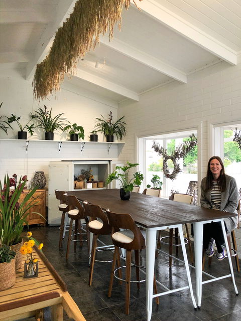 Robe Flower School - Inverell Accommodation 2