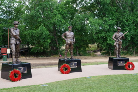 VC Memorial Park - Honouring Our Heroes - Inverell Accommodation 0