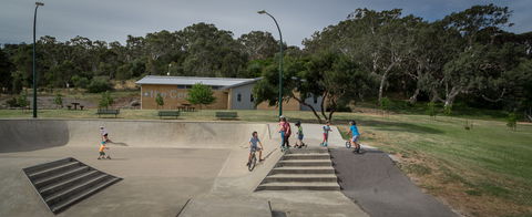 Yankalilla Lions Youth Park - Inverell Accommodation 2