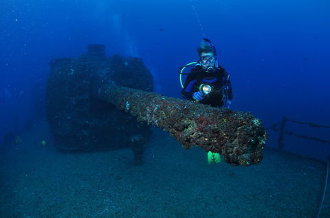 HMAS Brisbane Dive Site - Inverell Accommodation 1