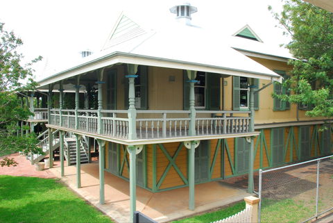 Moree Lands Office Historical Building - Inverell Accommodation 0