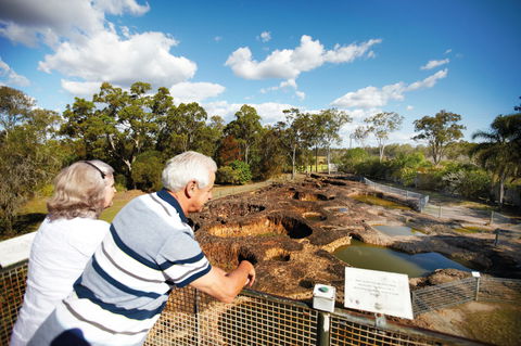 Mystery Craters - Inverell Accommodation 0