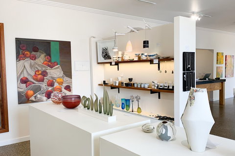 Suki And Hugh Gallery - Inverell Accommodation 2