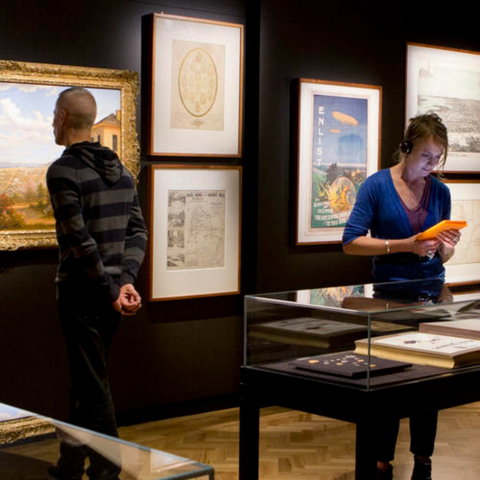 AMAZE - The Michael Crouch Gallery - Inverell Accommodation 0