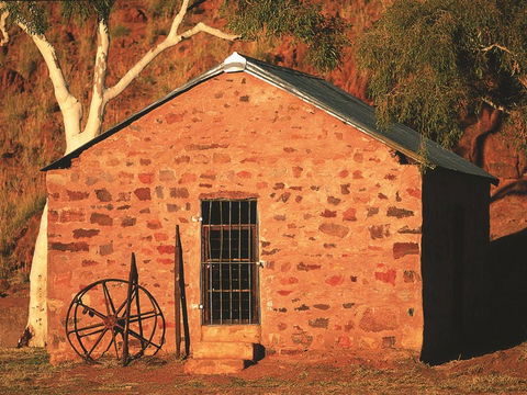 Barrow Creek - Inverell Accommodation 2