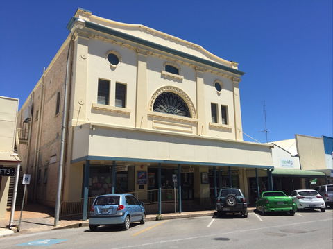 Discovering Historic Kadina Town Walk - Inverell Accommodation 1