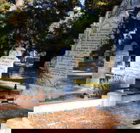Lucindale Cemetery - Inverell Accommodation