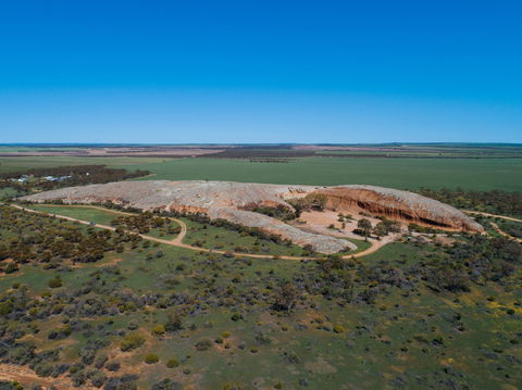 Pildappa Rock - Inverell Accommodation 0