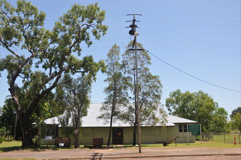 Pine Creek Post Office And Repeater Station - Inverell Accommodation 0