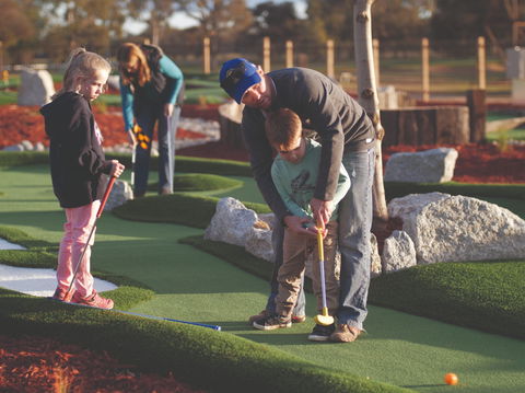 Rich River Golf Club - Inverell Accommodation 2
